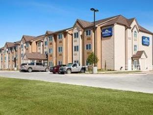 Microtel Inn & Suites Pleasanton Room photo