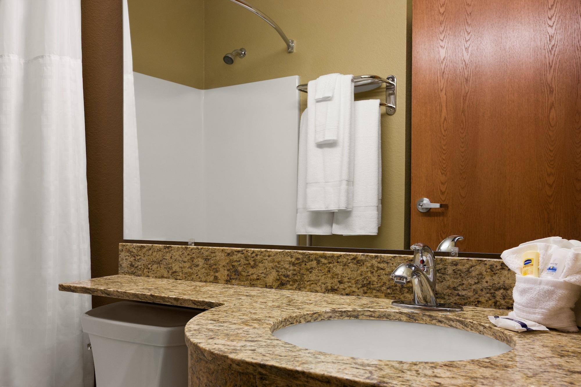 Microtel Inn & Suites Pleasanton Exterior photo