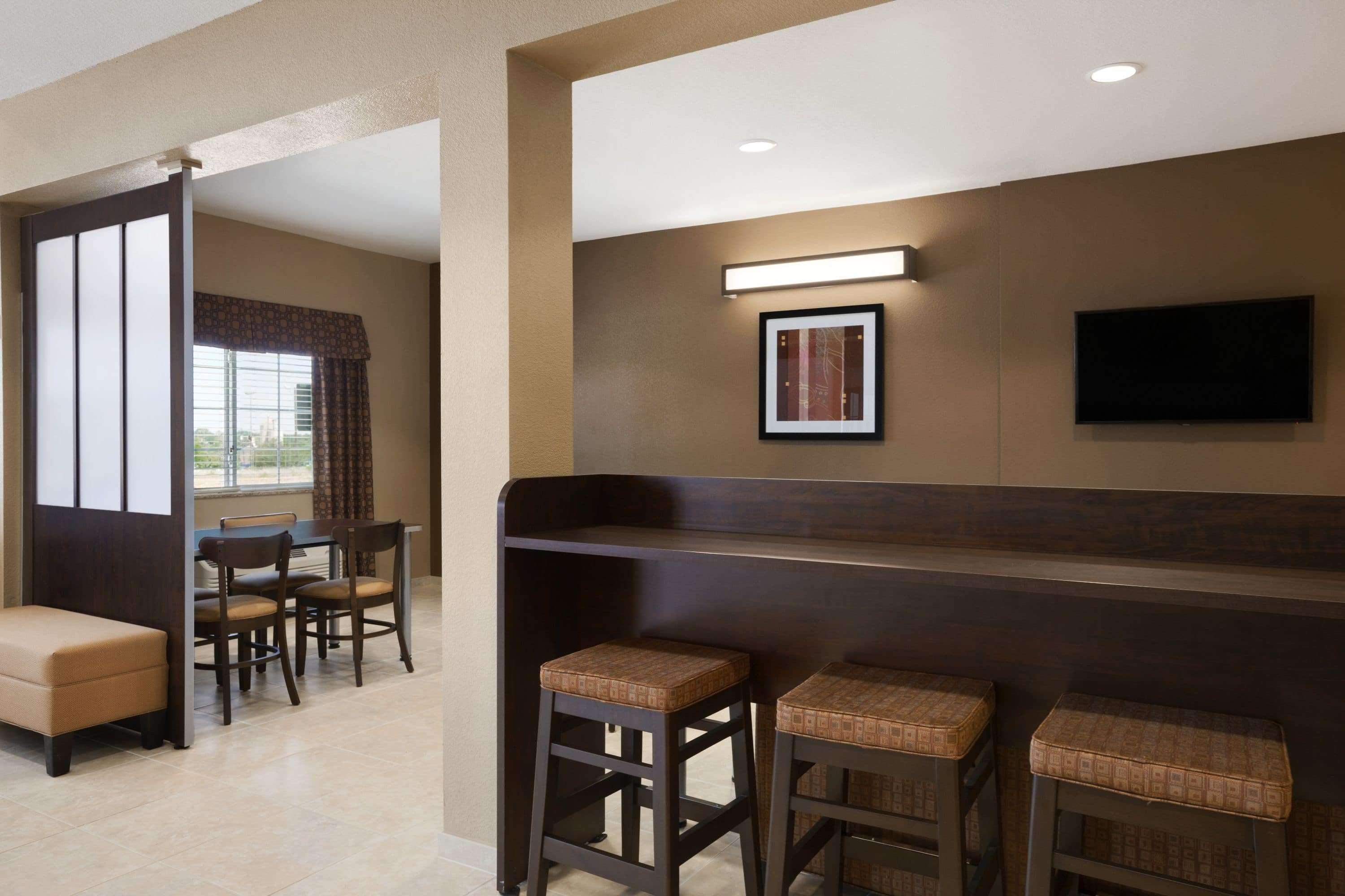 Microtel Inn & Suites Pleasanton Exterior photo